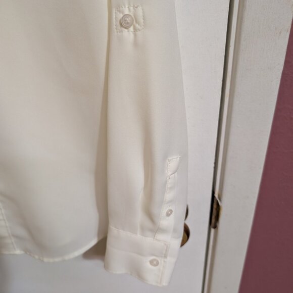 Petite cream blouse - Picture 4 of 7